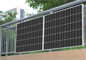 Hyrican Balkonkraftwerk WVC600 600W Wechselrichter + 2 x Solarpanel 300W - 0 % MwSt. (gem. § 12 Abs. 3 UStG)