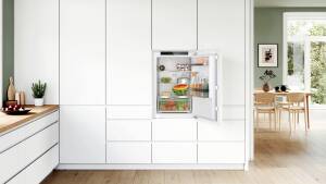 Bosch KIR 21 EDD 1 Exclusiv 88 X 56 cm 50.- Euro Cashback .Versandkosten inkl. Lieferung .bis zum Aufstellungsort